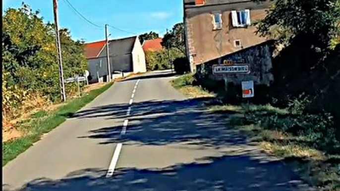 LA MAISON DIEU 1 entre ciel et terre (Nièvre - Bourgogne Franche-Comté)