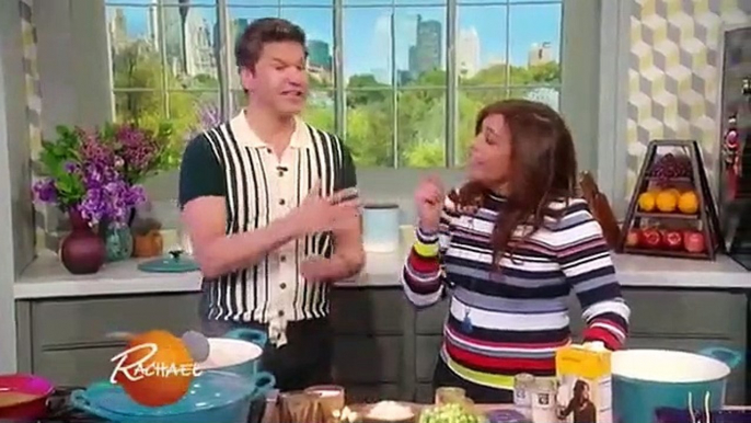 Rachael Ray - Se13 - Ep125 - Co-Host David Burtka Brings The Party All Hour Long - Rach's 30-Minute Shrimp Scampi HD Watch HD Deutsch