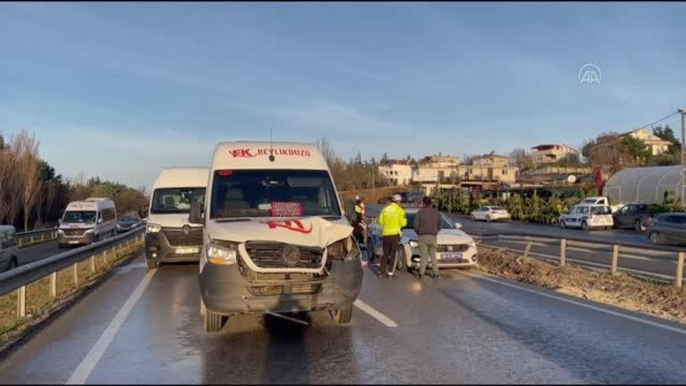 Büyükçekmece'de servis aracının çarptığı genç kız hayatını kaybetti