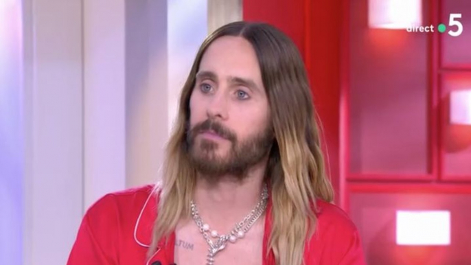 Jared Leto encense C à vous