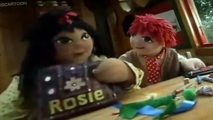 Rosie and Jim Rosie and Jim S03 E021 Flood on the Boat