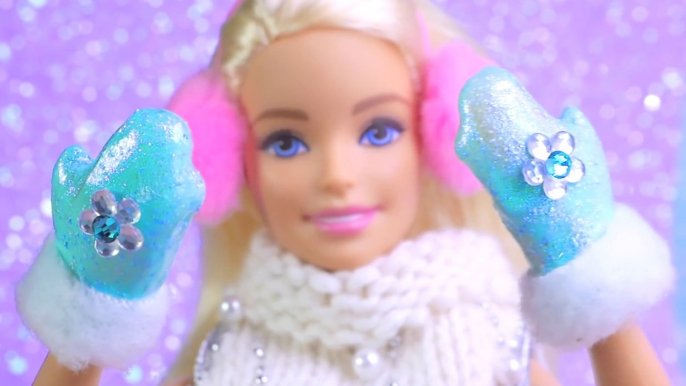 7 Barbie Hacks and Crafts! Barbie Frozen mittens, Ice Cream bag, Cosmetics REALLY WORKS