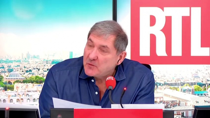 VOICI - Yves Calvi : sa révélation inattendue sur l'univers Astérix