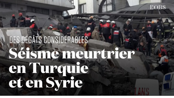 A la recherche de survivants après le puissant séisme qui a frappé la Turquie et la Syrie