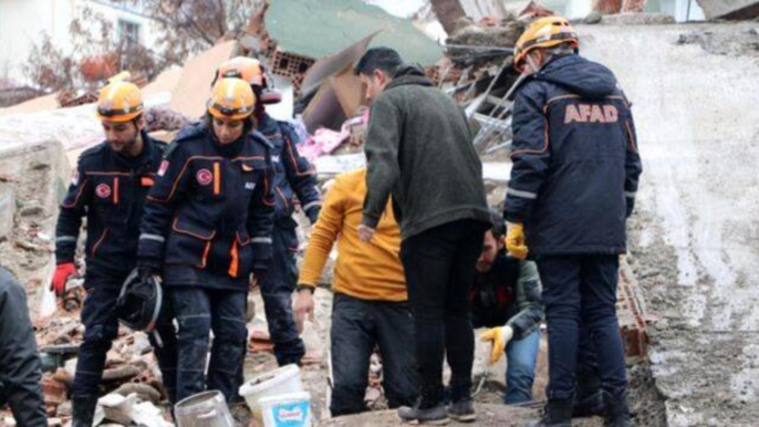 Güncel vefat sayısı kaç oldu? Depremde kaç kişi vefat etti? 10 ili vuran depremde kaç kişi hayatını kaybetti?