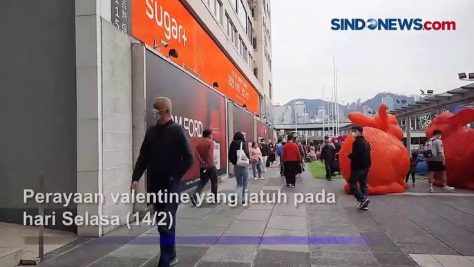 Momen Valentine di Ocean Terminal Deck Hongkong yang Terkenal Romantis