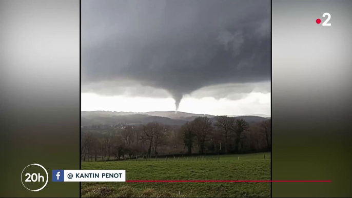 Regardez ces images rares et spectaculaires d'une tornade qui a fait de gros dégâts à une vingtaine de kilomètres au sud de Guéret, dans la Creuse