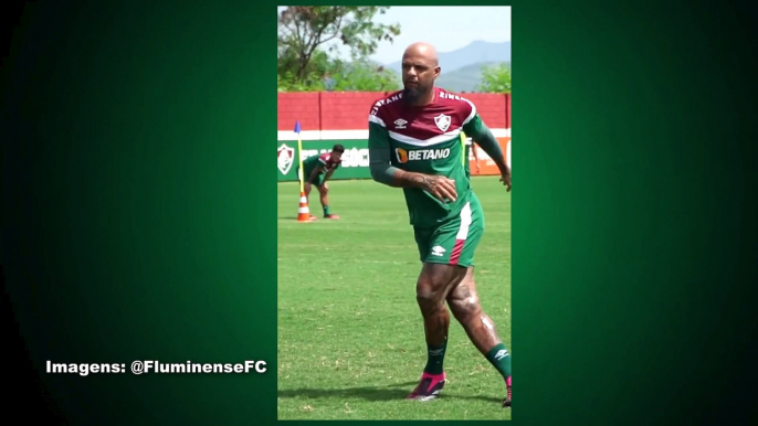Felipe Melo marca golaço de letra em treino do Fluminense