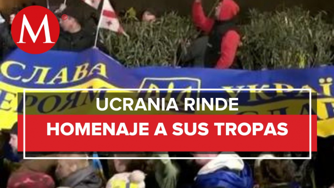 A un año de la invasión rusa, Ucrania rinde homenaje a sus tropas