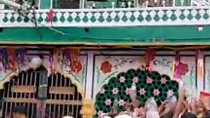 Hazrat Makhdoom Alauddin Ali Ahmed Sabir Pak (R.A) Ki Dargah _HD