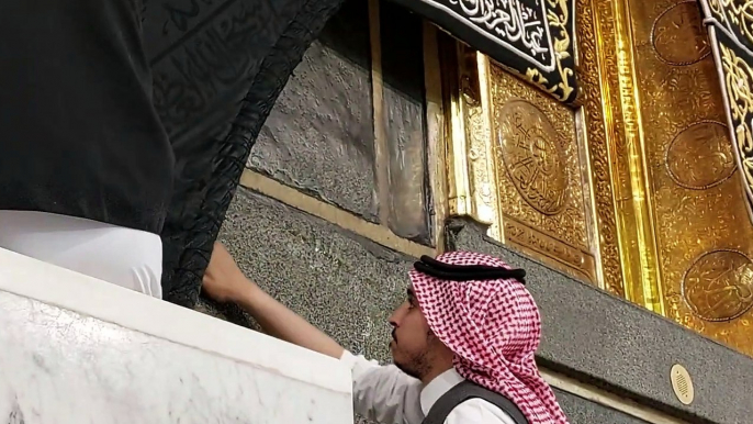 Umrah 2023 Kaaba and Hajr e Aswad during Isha Azan at Makkah