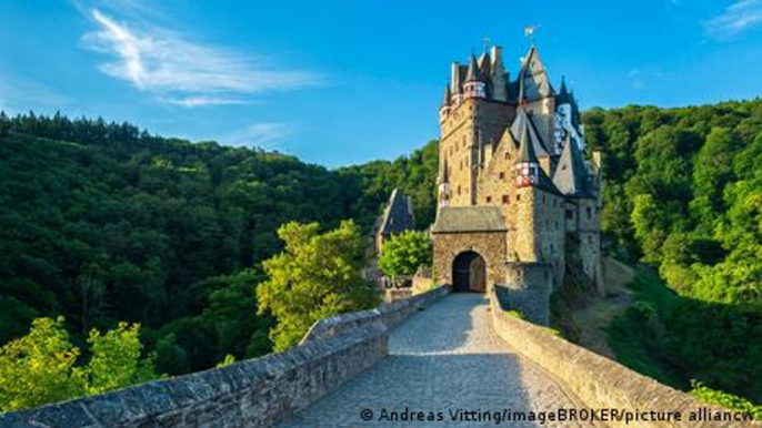 Eltz Castle: Living in a fairy-tale dream