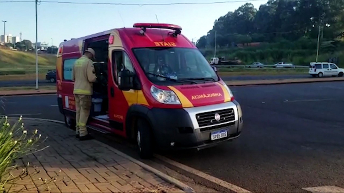 Motociclista fratura a clavícula em acidente às margens da BR-277