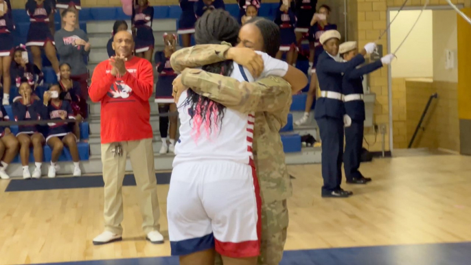 Girl Surprised By Soldier Mom During High School Basketball Game | Happily TV