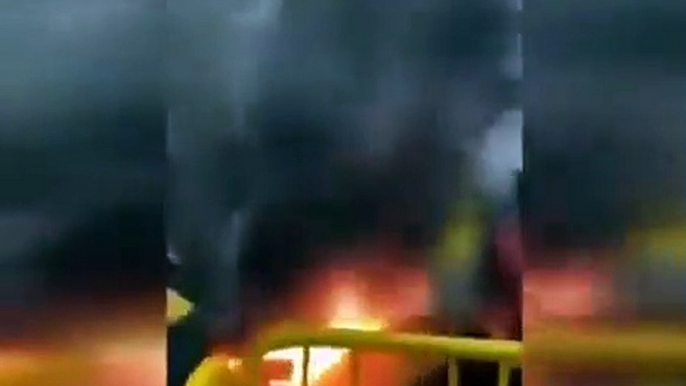 Découvrez les images impressionnantes de l'incendie dans une attraction du Futuroscope - Deux femmes ont été blessées