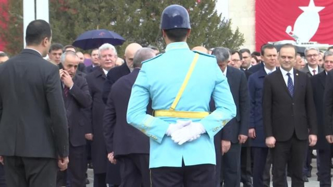 TBMM'nin Açılışının 103. Yıl Dönümü ve 23 Nisan Ulusal Egemenlik ve Çocuk Bayramı… TBMM'deki Atatürk Anıtı Önünde Tören Düzenlendi