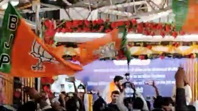 Railway station buzzing with Modi's slogans