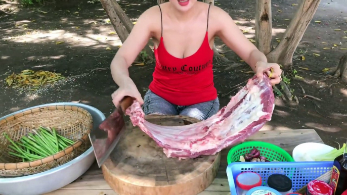 Girl cooking- Grilled beef ribs- Katy cooking
