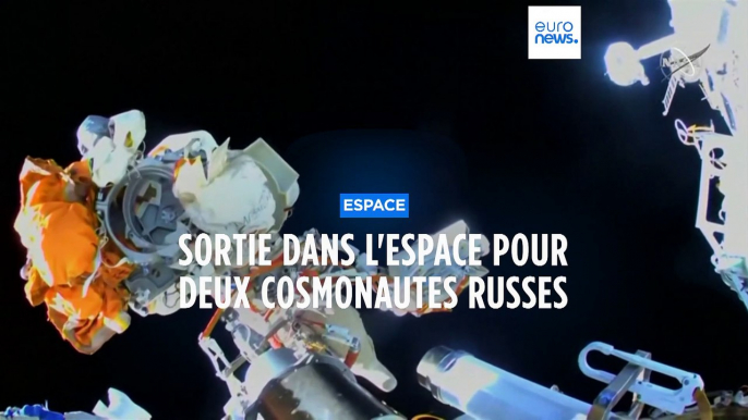 Sortie dans l'espace pour deux cosmonautes russes