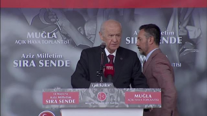 Devlet Bahçeli, Muğla'da: "Ölmüş ve Ortadan Kalkmış Bir Sistem Güçlendirilemez. Güçlendirilmiş Parlamenter Sistem'i Tekrar Uygulamayı Hedeflemek,...