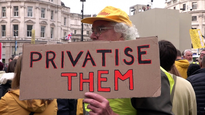 Anti monarchists protest at King's Coronation