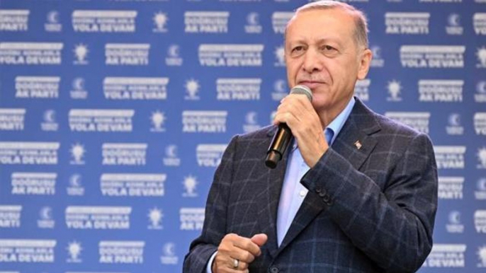 Azerbaycan Cumhurbaşkanı İlham Aliyev, Türkiye Cumhurbaşkanı Recep Tayyip Erdoğan'ı ve Cumhur İttifakı'nı kutladı