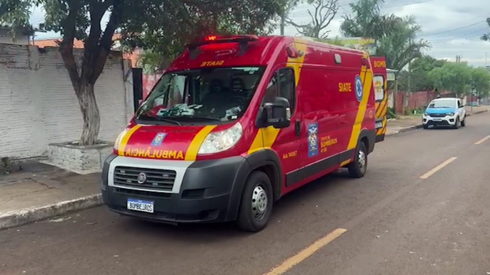 Idoso fica ferido ao sofrer queda no Bairro Interlagos