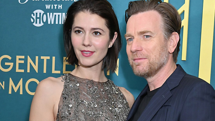 Ewan McGregor declaró que un coordinador era "necesario" para escenas de sexo con Mary Elizabeth Winstead