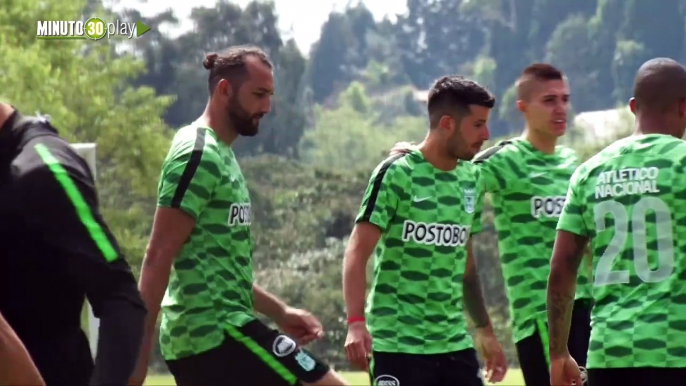 29-01-19 Pablo Ceppelini y Hernán Barcos fueron presentados oficialmente en Nacional (1)