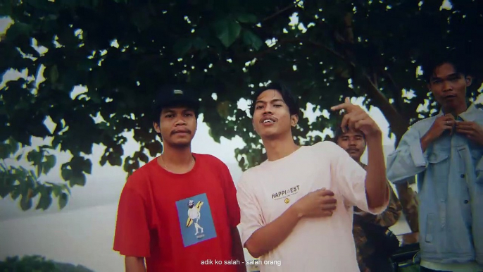 Bukan Bucin - AMSTR (Official Video)