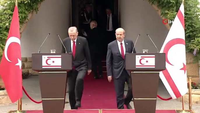 Cumhurbaşkanı Recep Tayyip Erdoğan, KKTC Cumhurbaşkanı Ersin Tatar ile düzenlediği ortak basın toplantısında "Kıbrıs Türkü asla azınlık olmamıştır,...