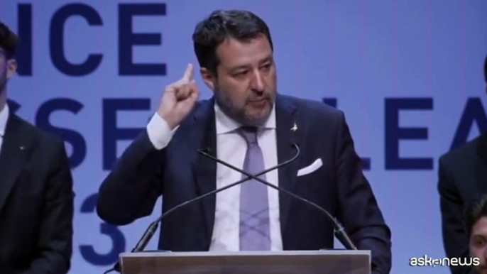 Salvini: nei prossimi anni ci giochiamo il futuro dell'Italia