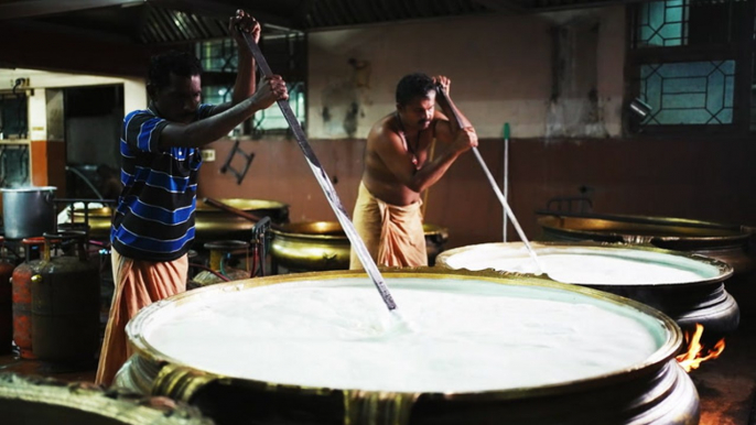 How the world's biggest batches of food are made in India