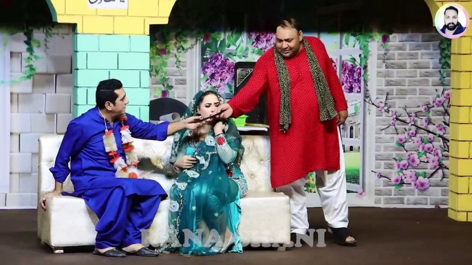 ZAFRI KHAN- AMANAT CHAN- SHEEZA BUTT- TASLEEM ABBAS- FALAK SHER- 2023 LATEST STAGE DRAMA CLIP