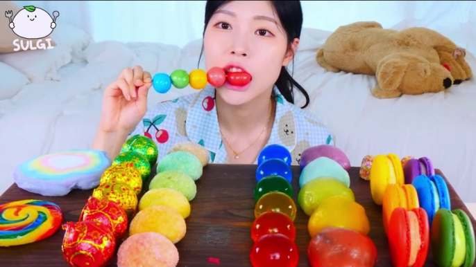 ASMR MUKBANG Rainbow Desserts Ice cream Rice cake, Kyoho Jelly, Macaroon, Chocolate, Cotton candy)