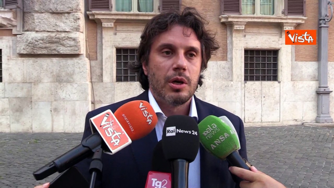 Silvestri (M5S): "Salario minimo e contratti stabili per chi vuole programmare propria vita"