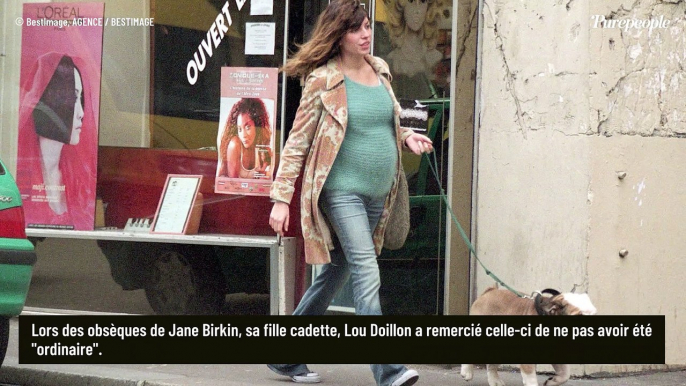 Maison de stars : Lou Doillon, sa maison "au fond du 11e arrondissement" de Paris, sa "grotte" décorée