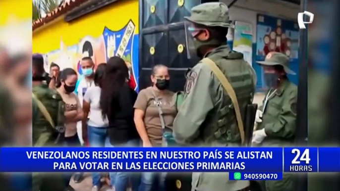 Ciudadanos venezolanos residentes en Perú se inscriben para votar en elecciones primarias