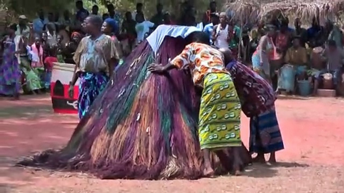 Magic games in Africa. voodoo magic The magic of voodoo in Africa The magic of voodoo in Africa The magic of voodoo in