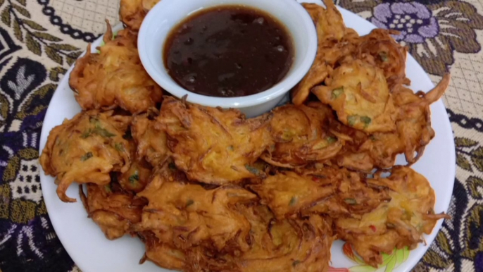 Easy And Quick Recipes _ Onion Fritters Recipe _ Payaz k lachhay daar pakoray bnane ka asaan tarika