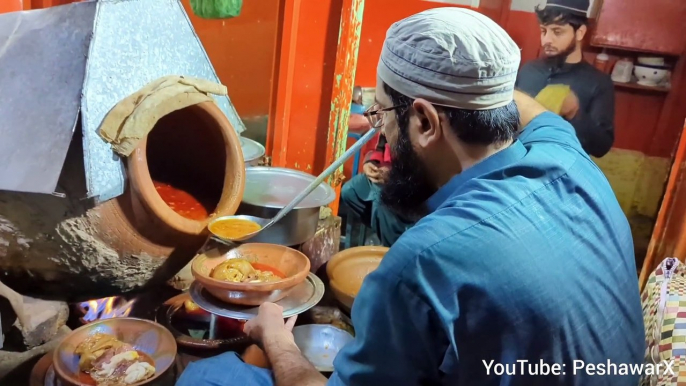Peshawari Nashta - Naiki Siri Paye, Pakistan STREET FOOD Peshawar - Naiki Paye - Peshawari Siri Paye