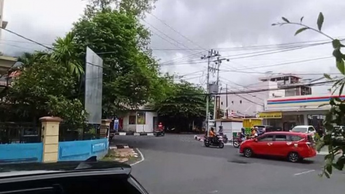 Tidak Ada Lampu Lalu Lintas di Jalan Kapitan Pattimura Ternate