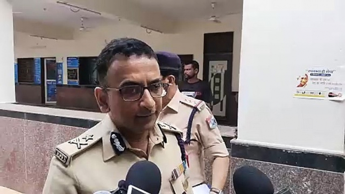 Mumbai RPF IG reached Burhanpur and investigated, created panic