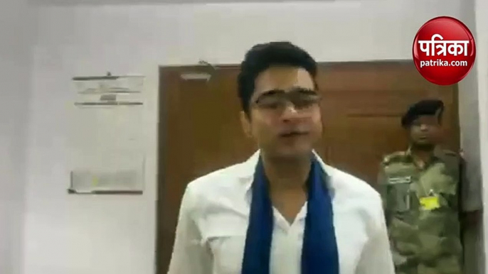 Abhishek Banerjee news : दिल्ली में धरना दे रहे अभिषेक बनर्जी गिरफ्तार, बोले- आज भारतीय लोकतंत्र का काला दिन