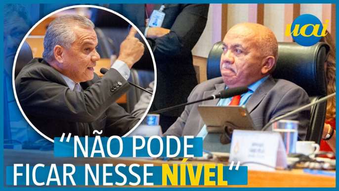 Chico Vigilante discute com deputados bolsonaristas em CPI