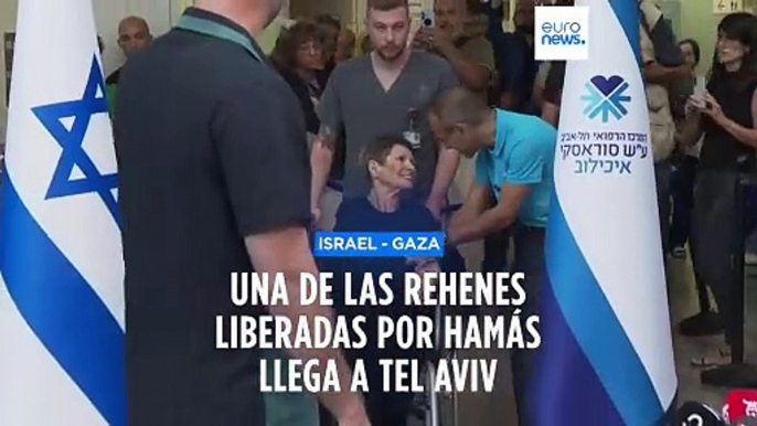 Una de las rehenes liberadas por Hamás dice que fue "bien tratada" durante su cautiverio en Gaza