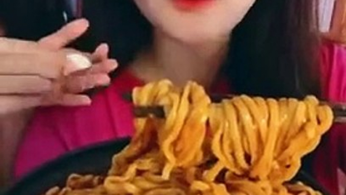 ASMR _ China , eating fast  , eating korean noodles with egg