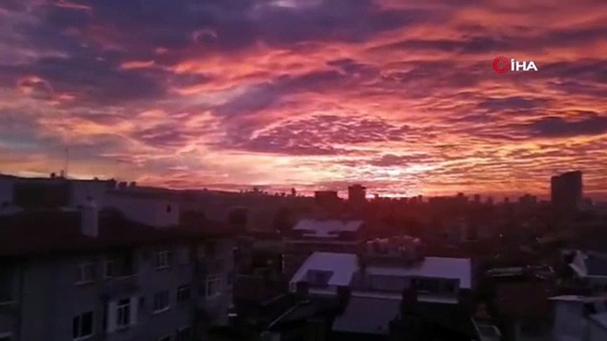 Magnifique coucher de soleil à Ankara