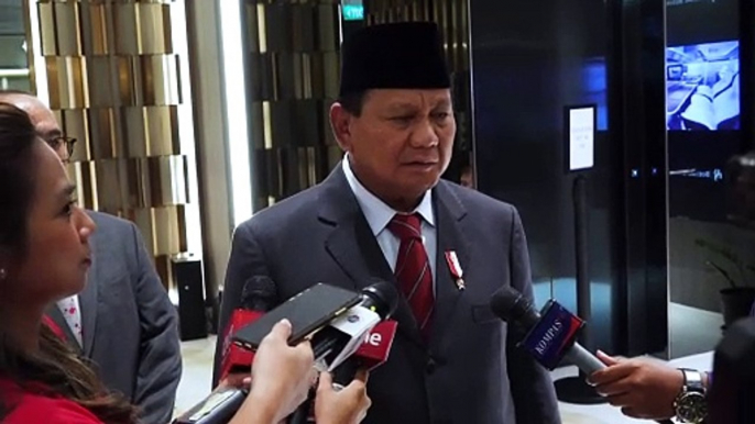 Usai Jenguk di Singapura, Prabowo Subianto Ungkap Kondisi Kesehatan Terkini Luhut Binsar Pandjaitan