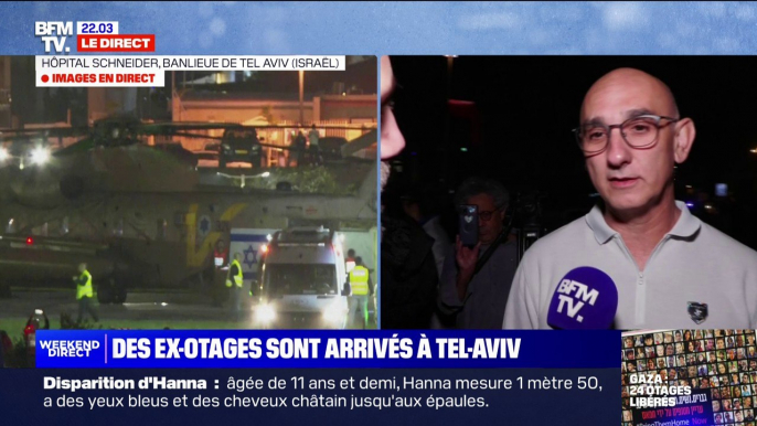 "Il fallait absolument que je sois là pour les accueillir": Noam, franco-israélien, est venu assister à l'arrivée des premiers otages libérés par le Hamas à Tel-Aviv